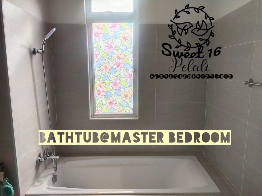 Sweet 16 Pelali Homestay Пенгеранг Екстериор снимка